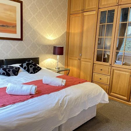 Royal Mile Mansions 2 Bedroom - Edinburgh City Centre Edimburgo Exterior foto