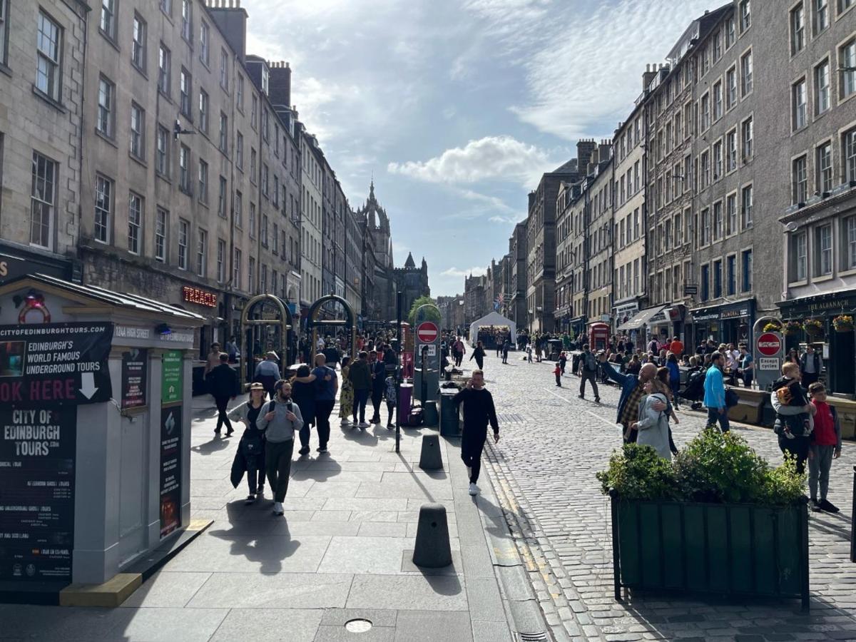 Royal Mile Mansions 2 Bedroom - Edinburgh City Centre Edimburgo Exterior foto